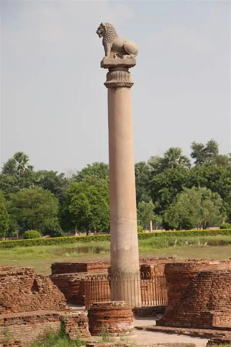 Ashoka Pillar and Lion Capital site at Sarnath near Varanasi